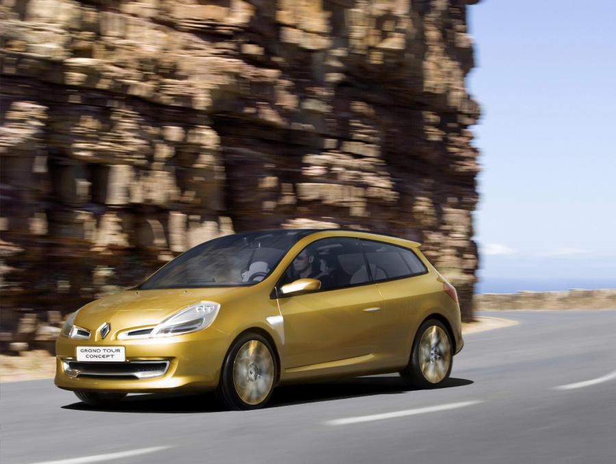  Renault Clio Grand Tour Concept 2007 года  (фото 29 из 44)